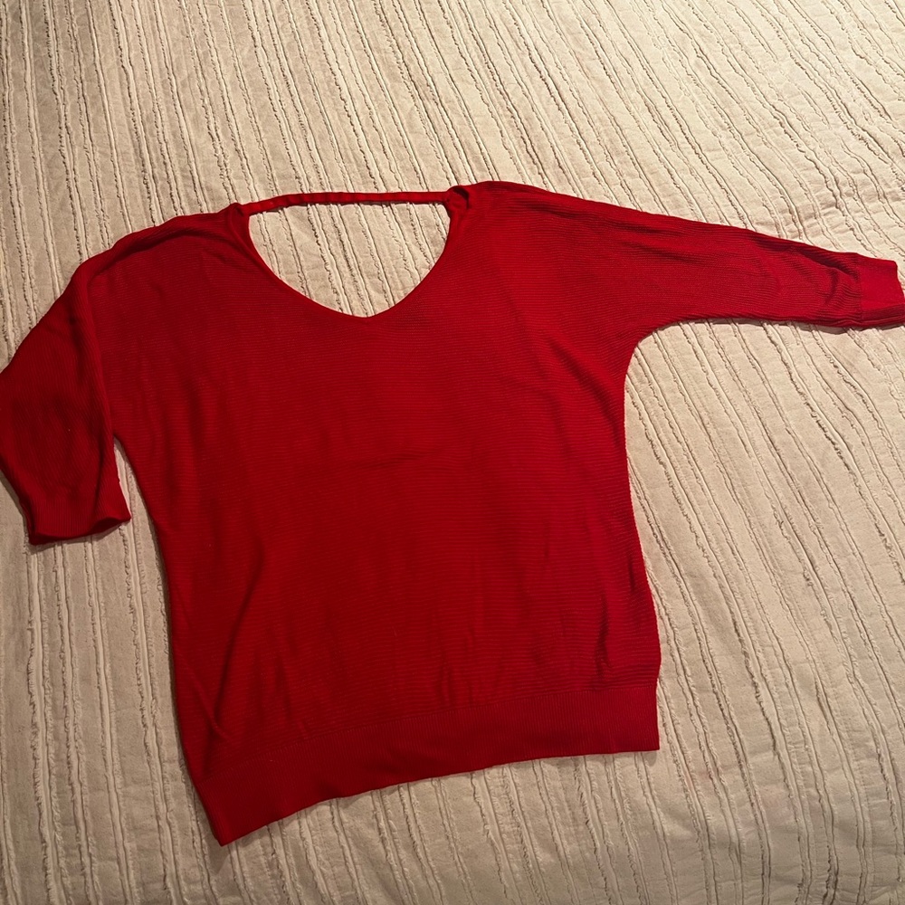 Beautiful bright red v-neck light weight top